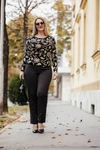 Kép 6/8 - Arany virág mintás cashmere pulóver